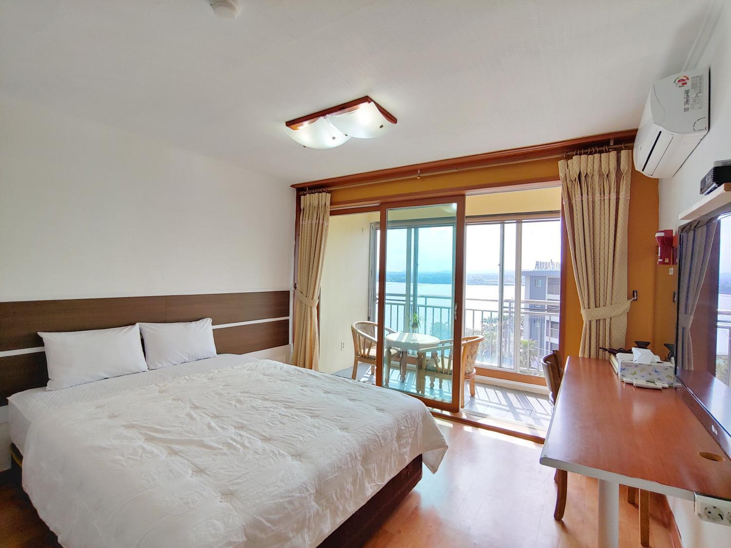 Hostal Bomulsum Seogwipo Exterior foto